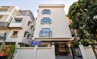 Itsy by Treebo - Shri Guru Service Apartment
