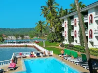 Resorte Marinha Dourada - Pools