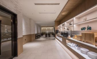 HanTing Hotel (Nantong Railway Station Forest Safari Park)