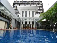 Howard Johnson by Wyndham Pekalongan Hotels in West Pekalongan