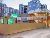 Quality Inn Sacramento Convention Center Hotels near California State Capitol Museum