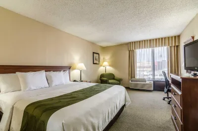 Quality Inn Harrison North Hotel dekat Bandara Boone County