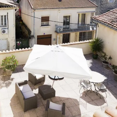 Logis Hôtel Restaurant le Cours