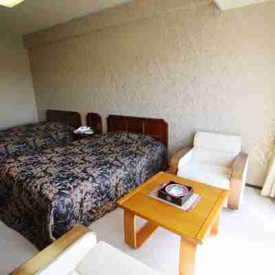 湖畔の宿 吉田家 Rooms