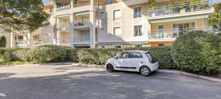 Le Clos Saint Saens Ξενοδοχεία στην πόλη Frejus