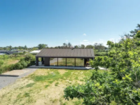 "Ilmarinen" - 561m from the Sea