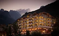Alpenresort Belvedere - Mountain view