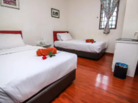 Rose Cottage Hotel Taman Nusa Cemerlang Hotels in Gelang Patah