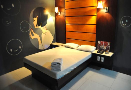 4. 하츠 호텔 퀘존..