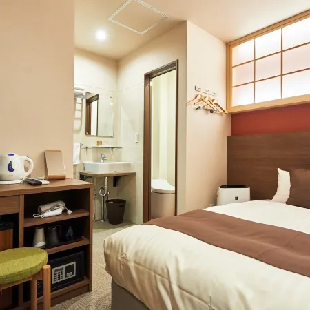 Hotel KAN-RAKU Saitama Honjo-Waseda Hinoki No Yakata