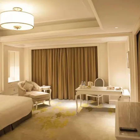 Shimen Penghui Hotel