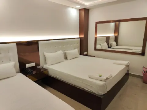 Hotel Apple Villa - New Delhi Hotel in zona Parliament House