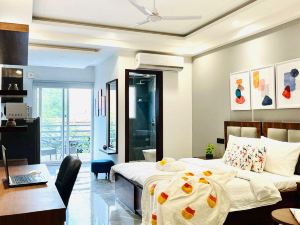 Zen Studios - DLF CyberCity Gurgaon