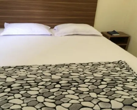 Hotel Lido 88 Sorong Mitra RedDoorz 소롱 호텔
