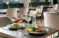 Leonardo Hotel Bucharest City Center - Aamiainen
