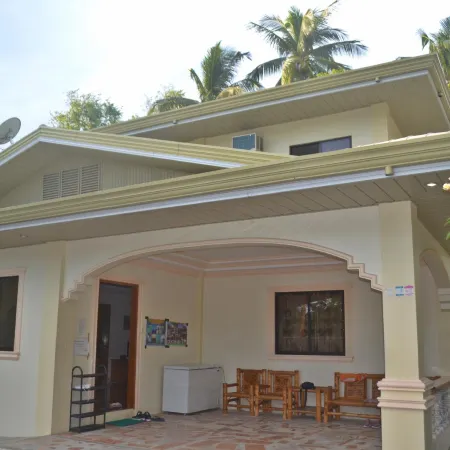 Lambug Beach Homestay