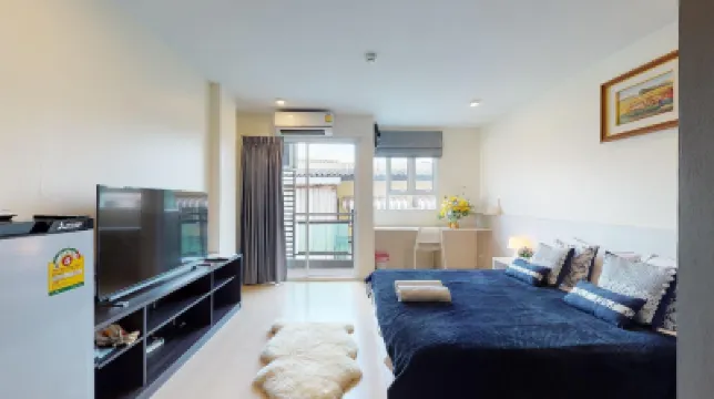 Plume Residence Minburi Các khách sạn gần Kasem Bundit University