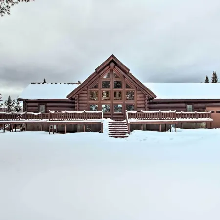 Spacious Twin Mountain Vacation Rental on 5 Acres!