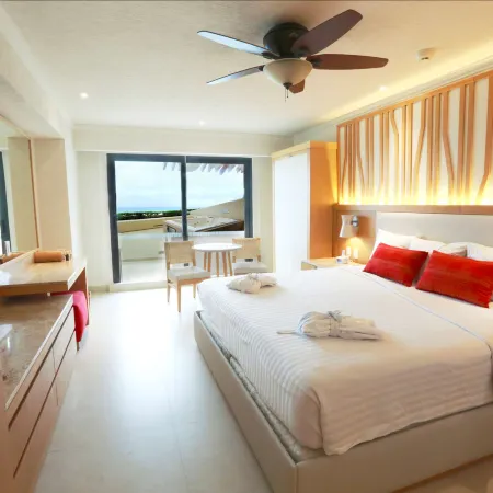 Royal Solaris Cancun-All Inclusive