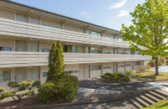 Campanile NATURE - Poitiers Sud Aéroport Hotels in Vienne