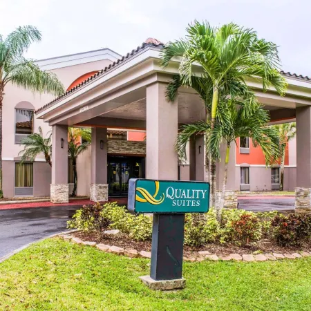 Quality Suites Fort Myers Airport I-75