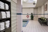 Crowne Plaza MONCTON DOWNTOWN by IHG - Pools