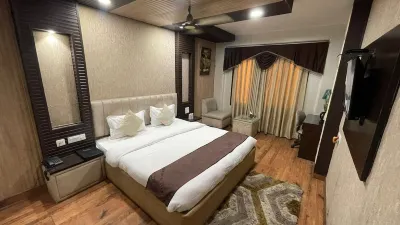 Hotel Grand Sai - Moradabad, Uttar Pradesh Hotels in Bhensia
