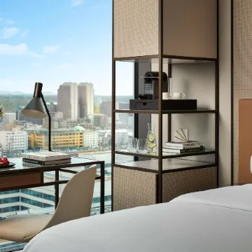 NH Collection Frankfurt Spin Tower Отели рядом с достопримечательностью «Банхофсфиртель»