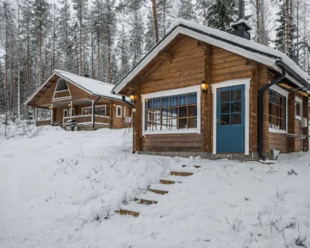 Salmensuu 康阿斯涅米酒店