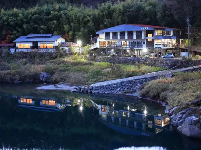 Kakehashi Onsen Hotels near 妻籠宿 寺下の町並み