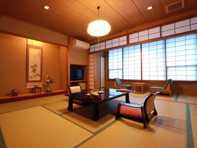 和風 スタンダード ルーム 下呂温泉 吉泉館 竹翠亭の写真