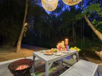 Villa Moreeda Hotels in Suan Phueng