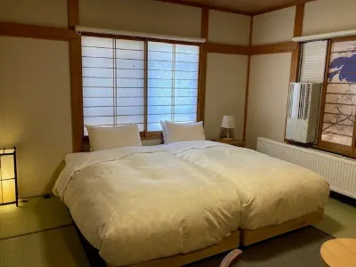 Yuyado Miyakawa Отели рядом с достопримечательностью «Yunoko Lake»