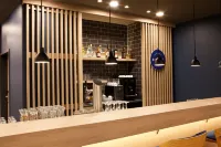 Holiday Inn Express RINGSHEIM by IHG - Bar