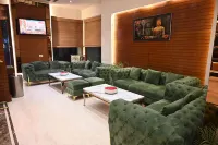 Deventure Hotel, Karnal