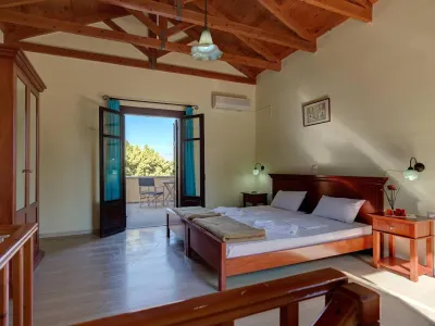Group Accommodation in Crete – Separate Houses