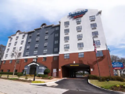 Fairfield Inn & Suites Atlanta Airport North Hotels in East Point