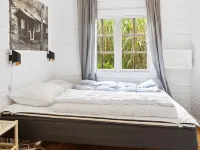 "Neela" - 300m from the Sea - parking