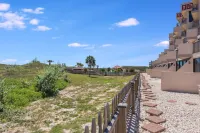 Mayan Princess 101 Beachfront Resort Hotels in Port Aransas
