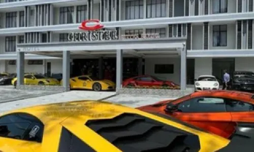 Christee Suites Hotel