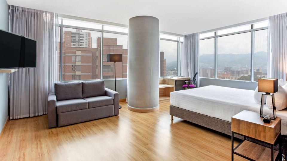 La Quinta by Wyndham Medellin