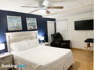 Miami Beach HomeStay