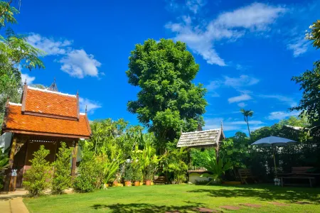 Hongkhao Village