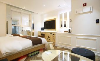 Hongseong Yongbongsan Hue Dream Motel