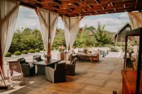 Skansen Bicz Resort فنادق في Gmina Stare Miasto