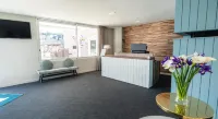 Hôtel de la Baie Hotels in Argol