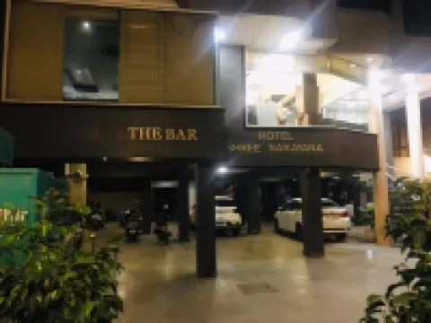 舒里納拉亞納酒店