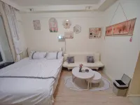 Yanji Mengqi Internet-famous Wall Beautiful Homestay (Linhai Road) - Condos