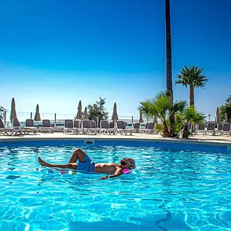 Apartamentos Playa Moreia