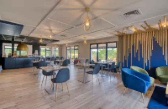 蒙託邦南阿爾巴蘇基里亞德酒店 蒙託邦酒店